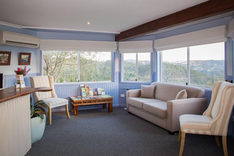 Blue Summit Cottages image