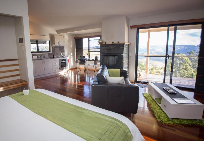 Blue Summit Cottages image
