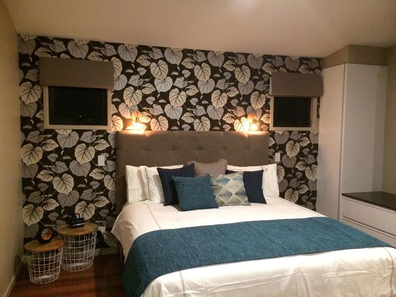 Blue Summit Cottages image