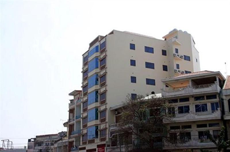 Nokor Lucky Serviced Apartments image