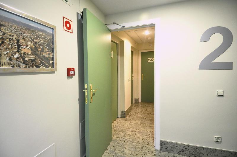 Hotel Apartamentos Aralso image