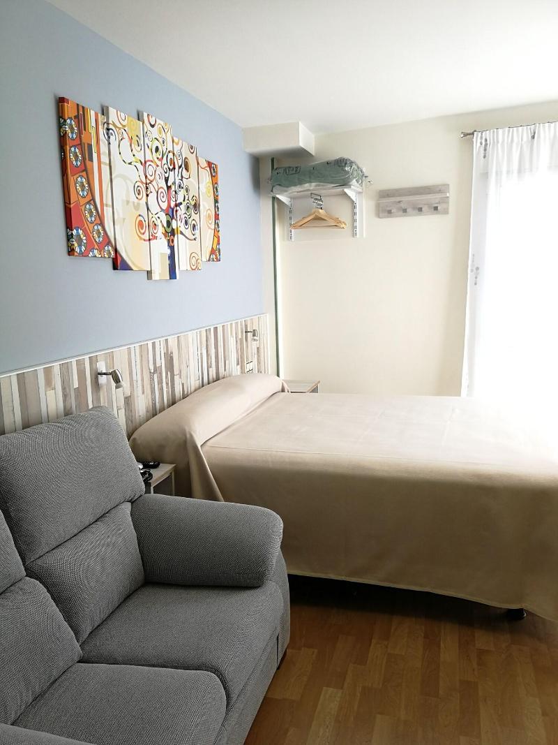 Hotel Apartamentos Aralso image