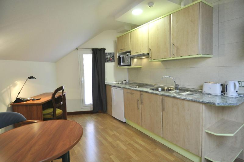 Hotel Apartamentos Aralso image