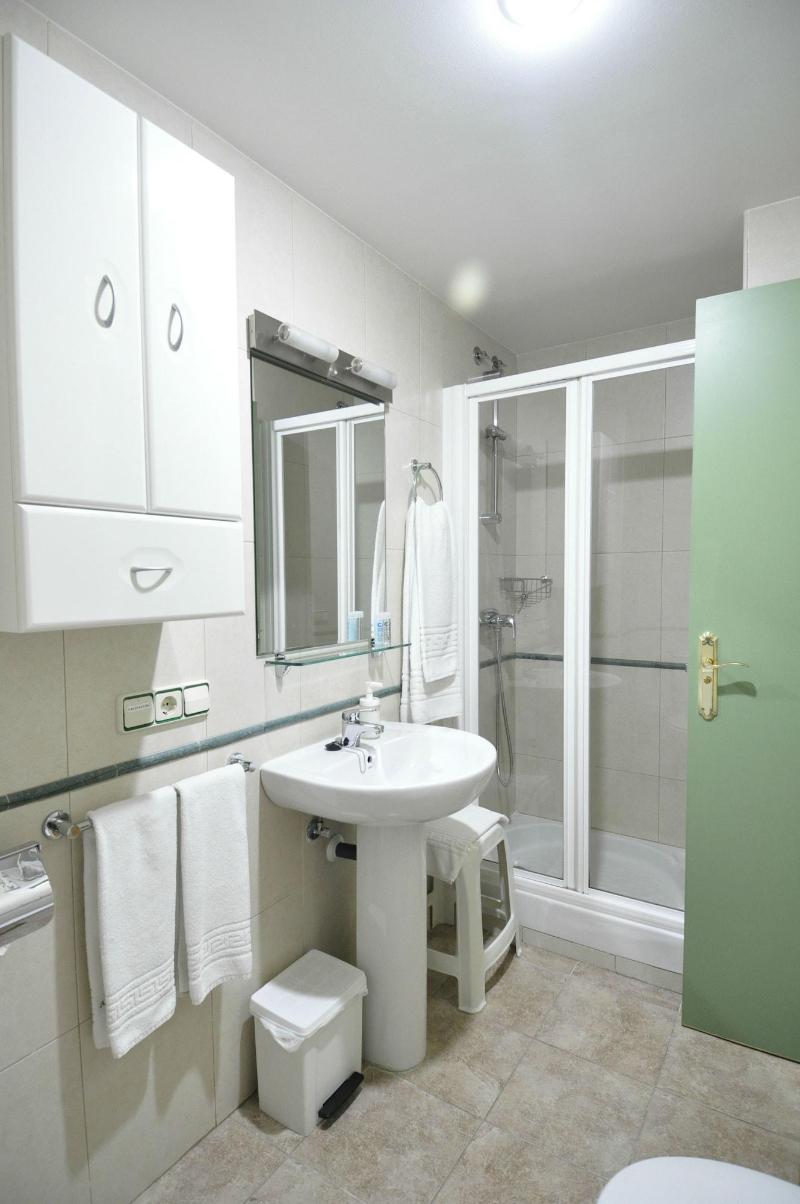 Hotel Apartamentos Aralso image