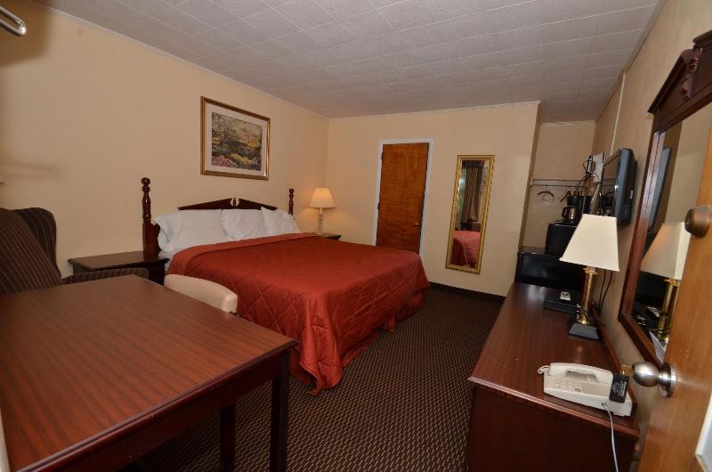 Budget Host Mel Dor Motel image
