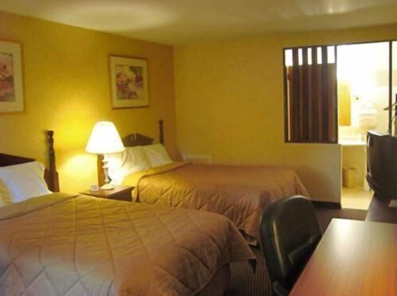 Budget Host Mel Dor Motel image