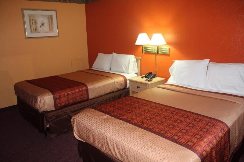 Hutchinson Inn image
