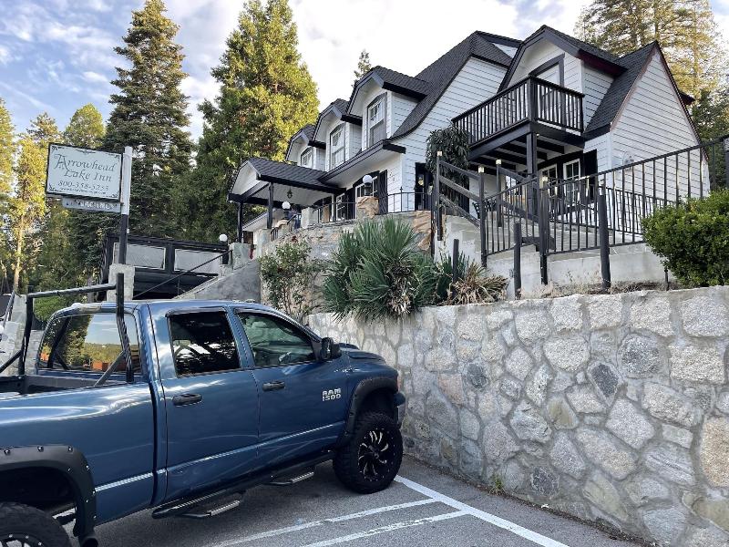 Arrowhead Lake Inn image