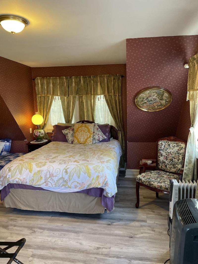 Arrowhead Lake Inn image