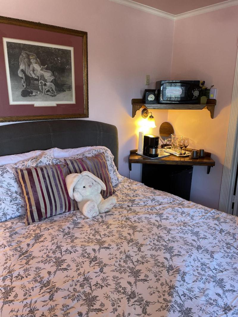 Arrowhead Lake Inn image