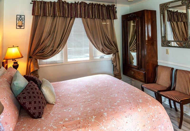 Arrowhead Lake Inn image