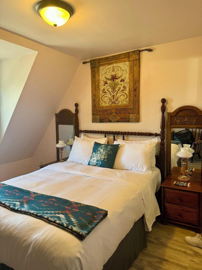 Arrowhead Lake Inn image