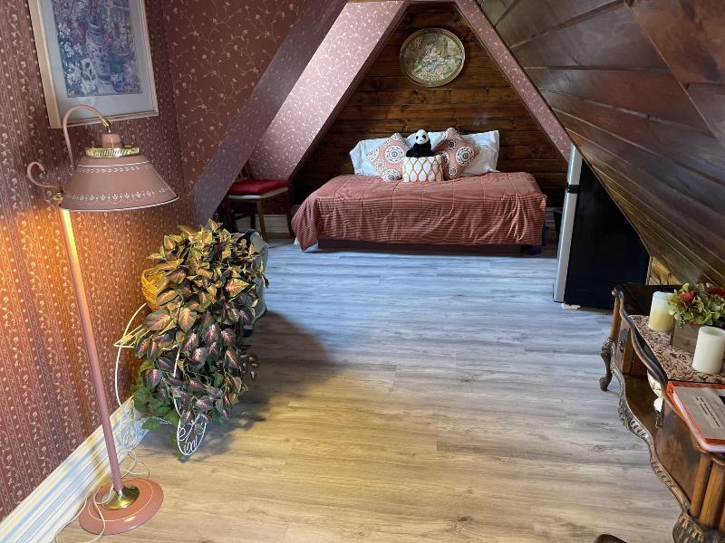 Arrowhead Lake Inn image