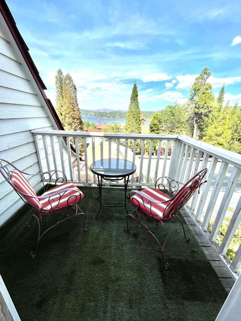 Arrowhead Lake Inn image