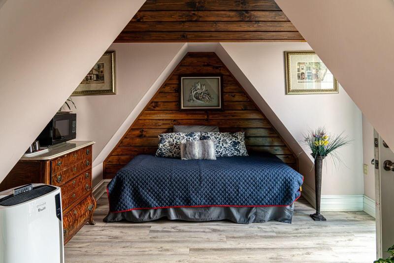 Arrowhead Lake Inn image