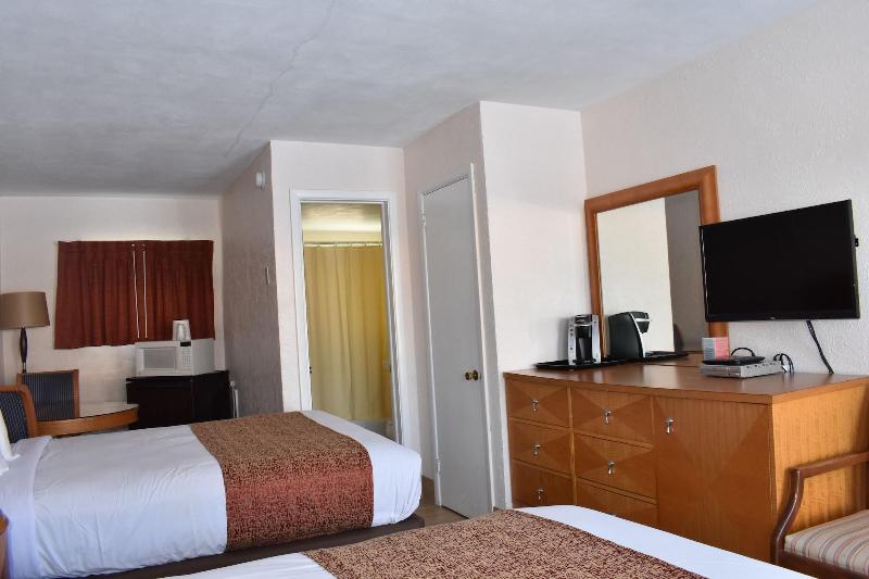 Blue Water Motel image