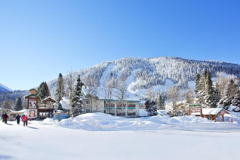 Alpine Village Suites image