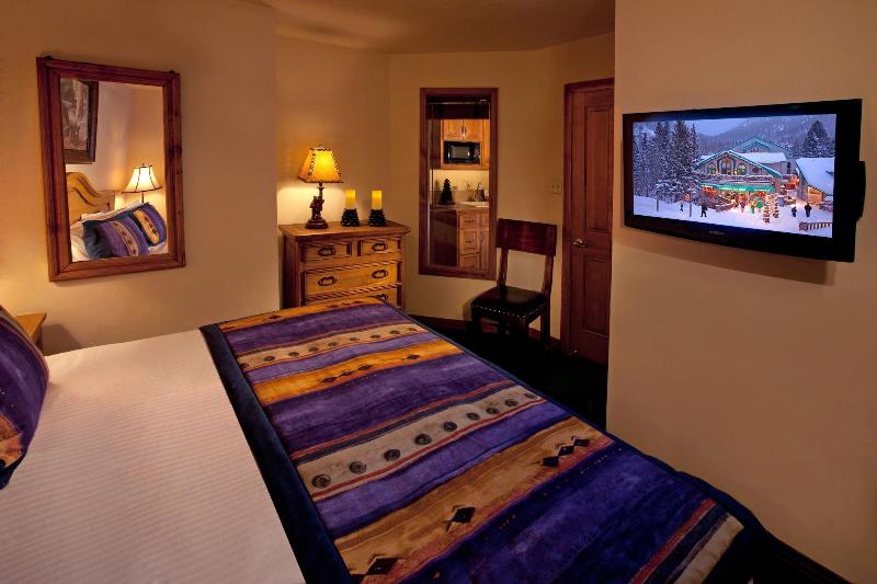 Alpine Village Suites image