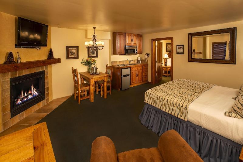 Alpine Village Suites image