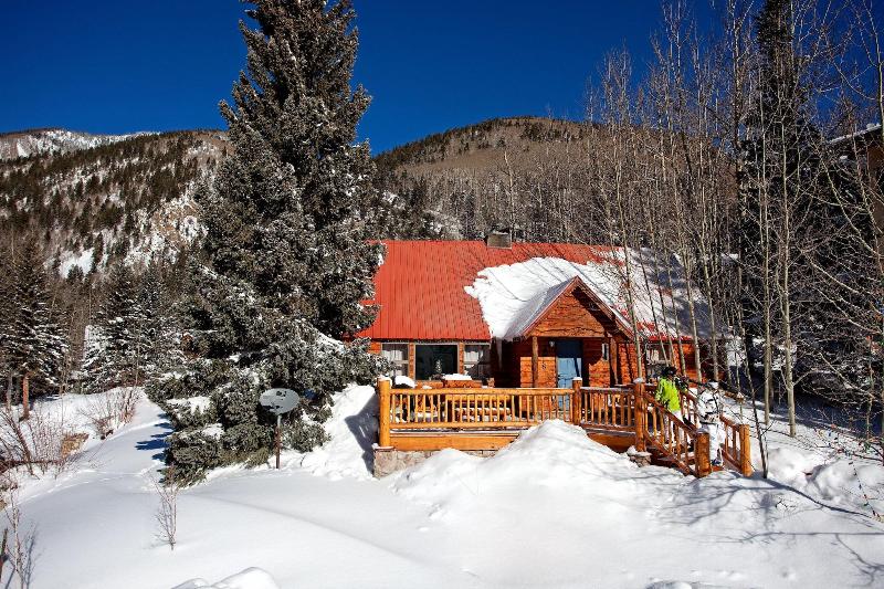 Alpine Village Suites image