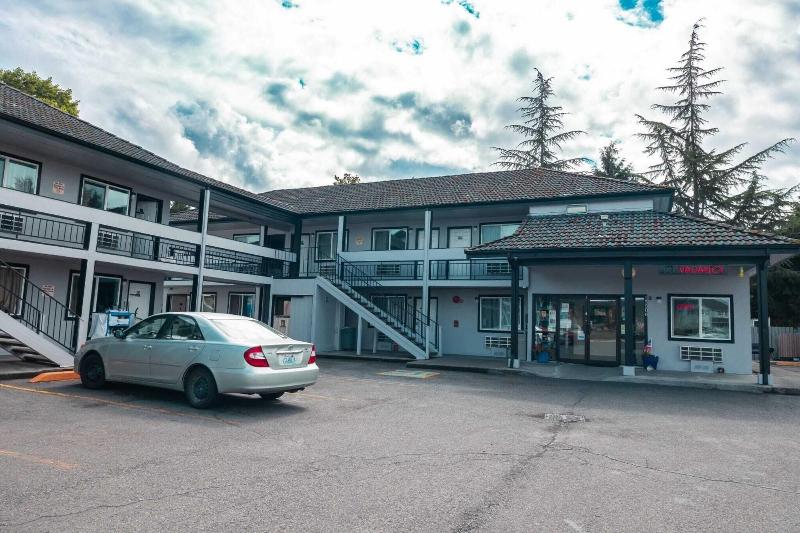 Sumner Motor Inn image