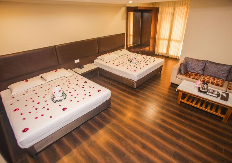 Grace Treasure Hotel image