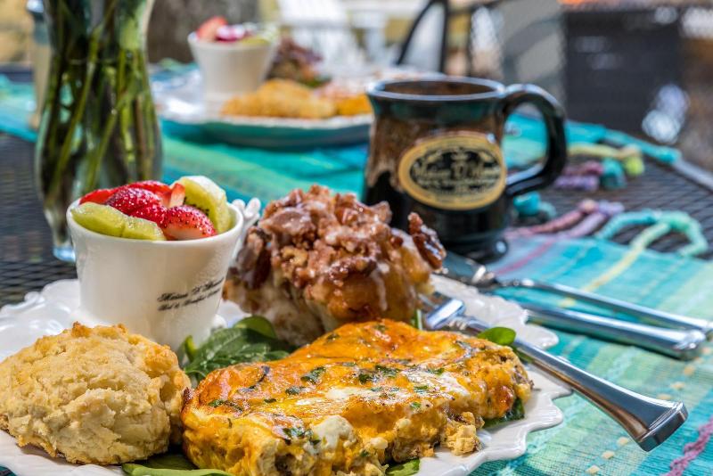 Maison D Memoire Bed Breakfast Cottages image