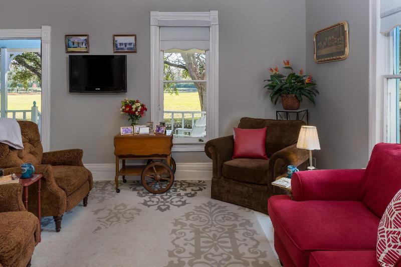 Maison D Memoire Bed Breakfast Cottages image
