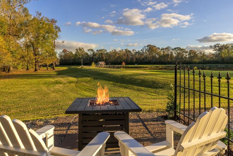 Maison D Memoire Bed Breakfast Cottages image