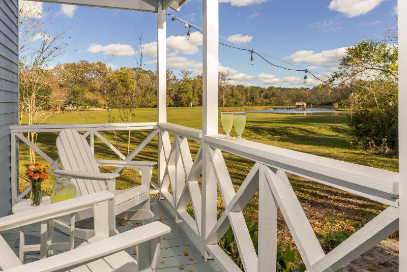Maison D Memoire Bed Breakfast Cottages image