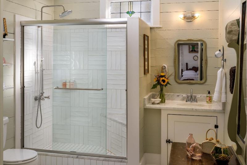 Maison D Memoire Bed Breakfast Cottages image