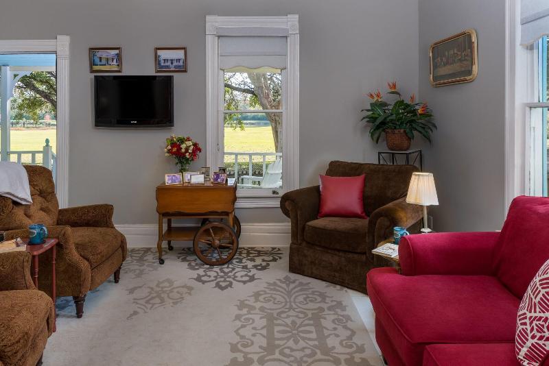 Maison D Memoire Bed Breakfast Cottages image