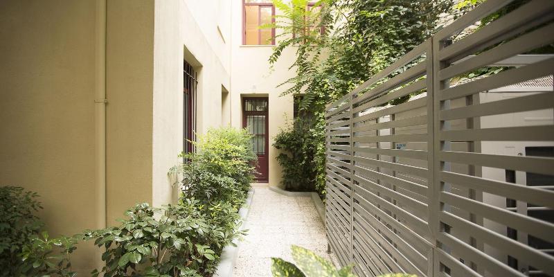 Gatto Perso Luxury Apartments image