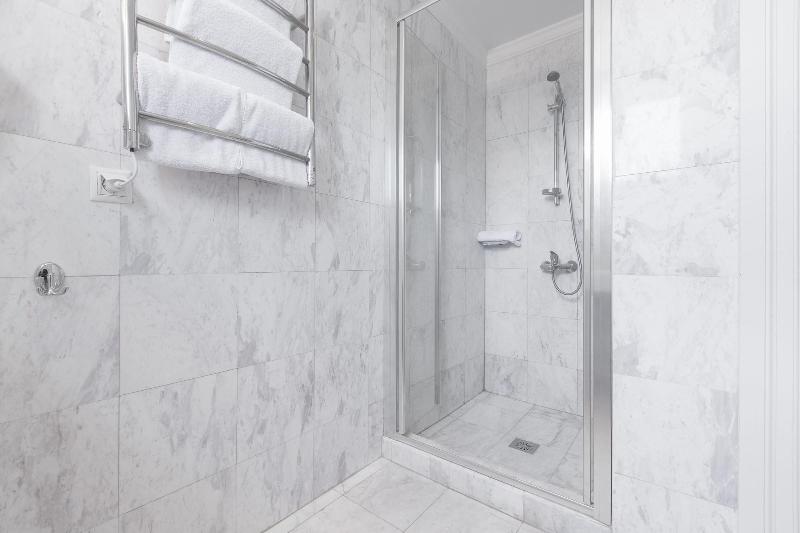 Gatto Perso Luxury Apartments image
