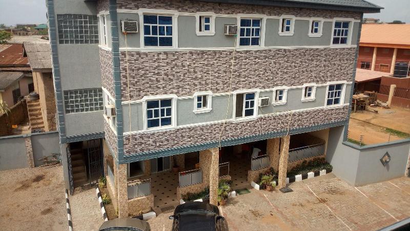 Jam Bed Hotel And Suites Abeokuta