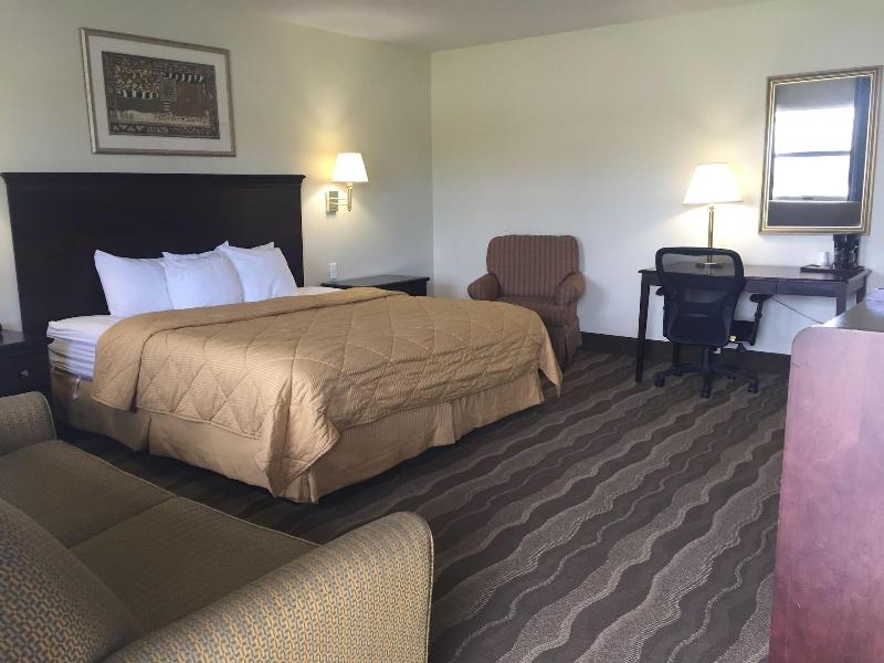 Budget Inn Farmington image