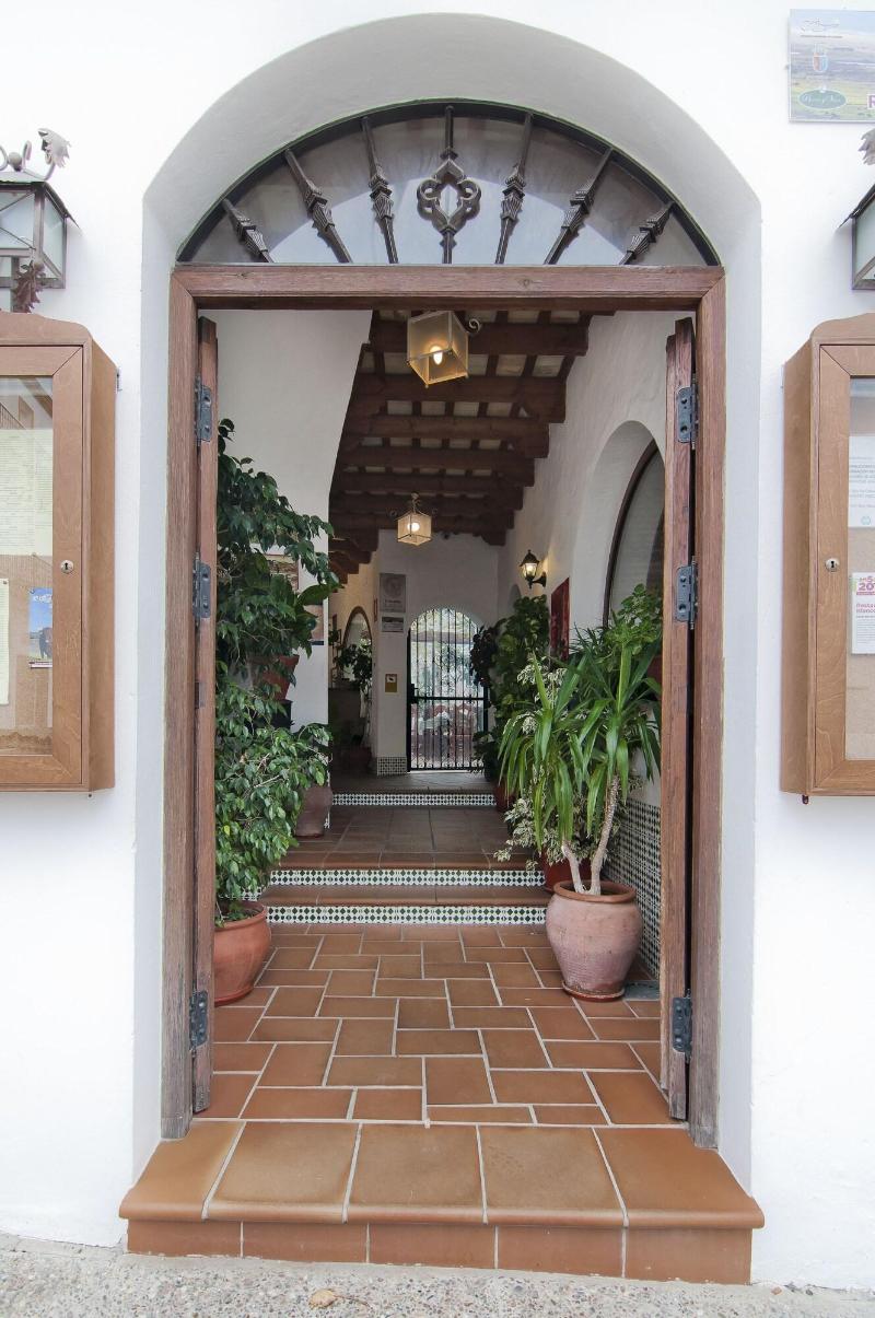 Hotel Restaurante Blanco Y Verde image