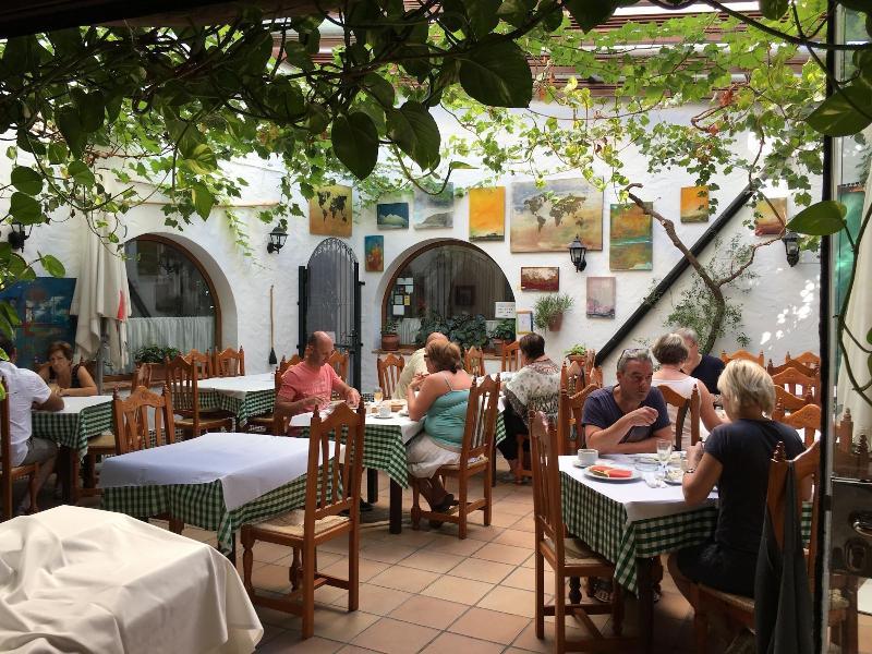 Hotel Restaurante Blanco Y Verde image