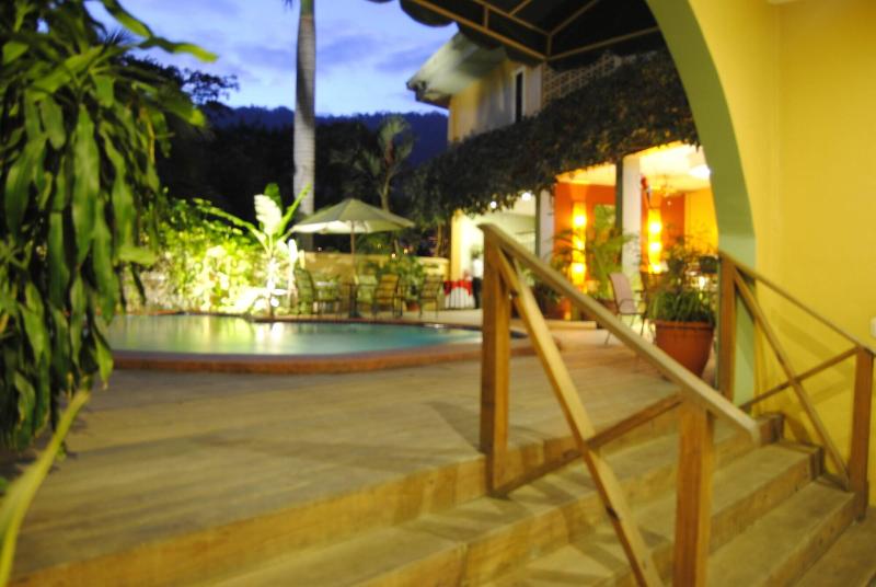 Aparthotel La Cordillera image