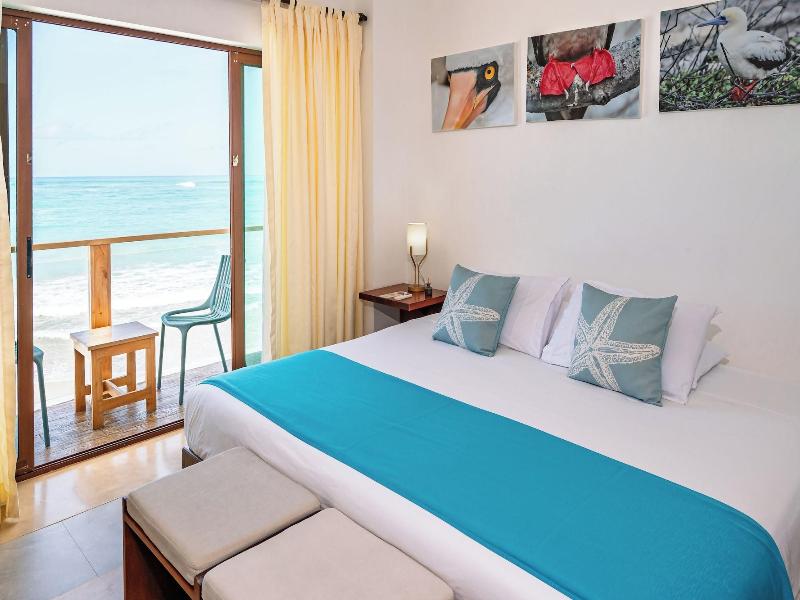 Cormorant Beach House image