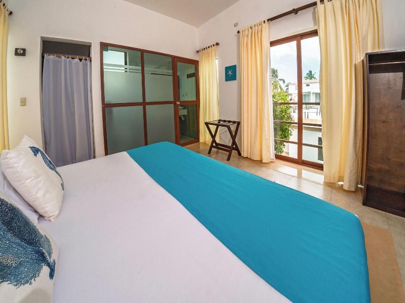 Cormorant Beach House image