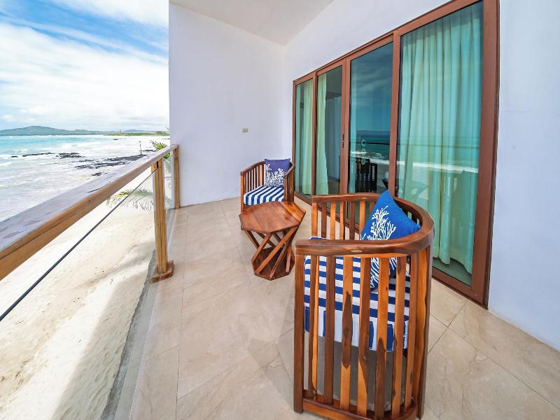 Cormorant Beach House image