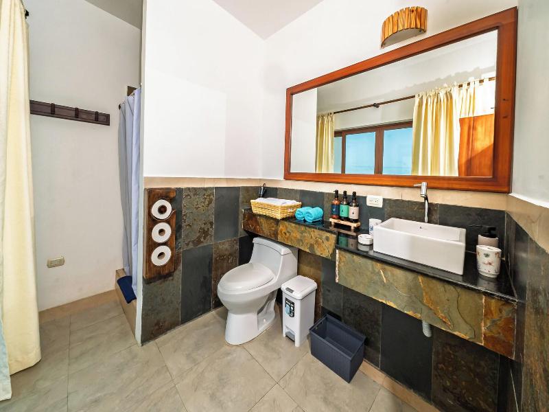 Cormorant Beach House image