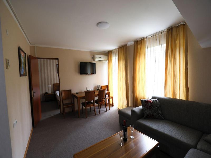 Park Hotel Imeri image