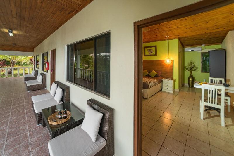 Waidroka Bay Resort image
