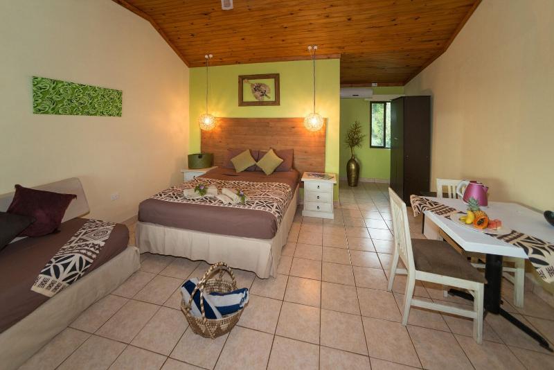 Waidroka Bay Resort image