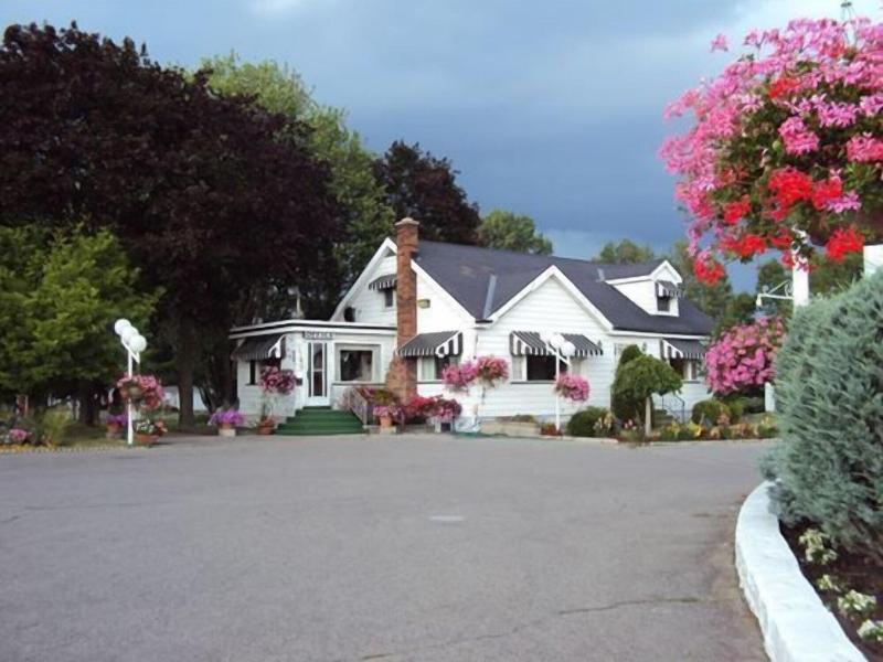 Trenton Park Motel image