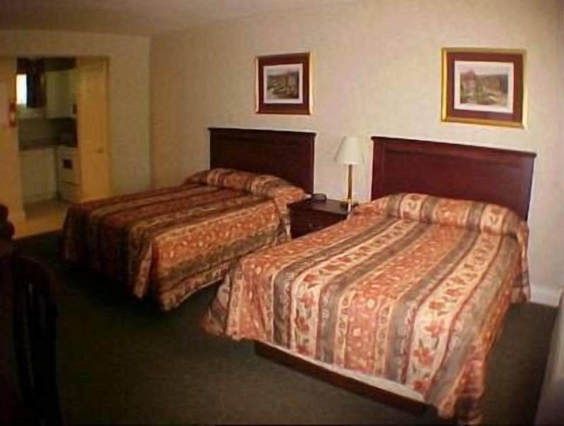 Trenton Park Motel image