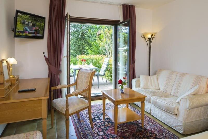 Hotel Al Fiume image