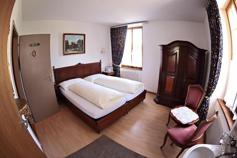 Gasthof National image